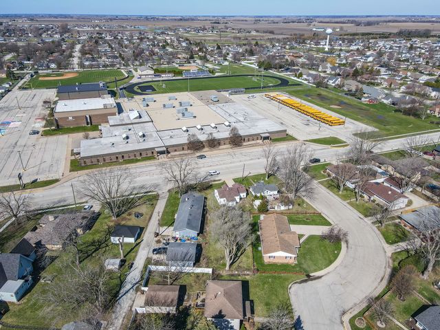 464 N Maple Street, Manteno, IL 60950