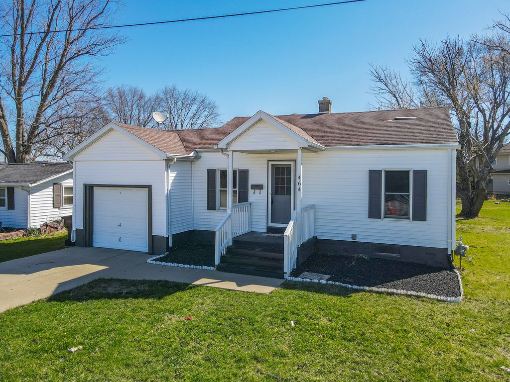 464 N Maple Street, Manteno, IL 60950