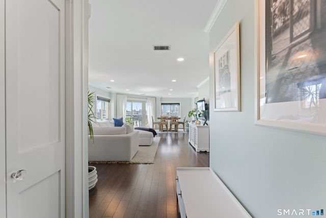 104 North Street 804, Stamford, CT 06902