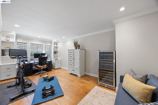 2557 Harewood Dr, Livermore, CA 94551