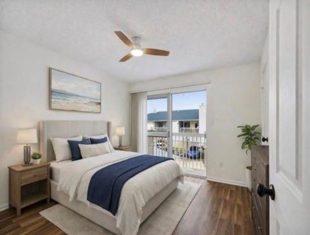 3919 Fairmont Parkway 206, Pasadena, TX 77504