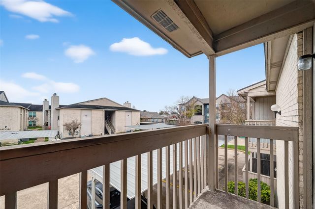 3919 Fairmont Parkway 206, Pasadena, TX 77504