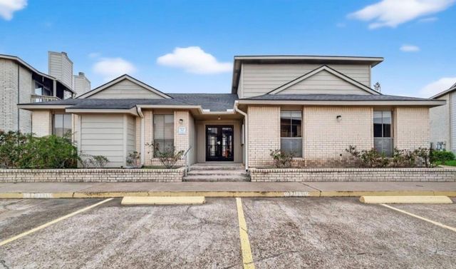 3919 Fairmont Parkway 206, Pasadena, TX 77504