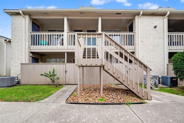 3919 Fairmont Parkway 206, Pasadena, TX 77504