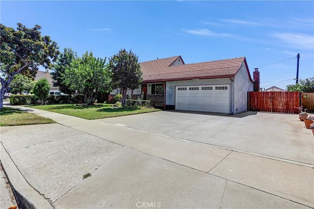 865 N Garsden, Covina, CA 91724