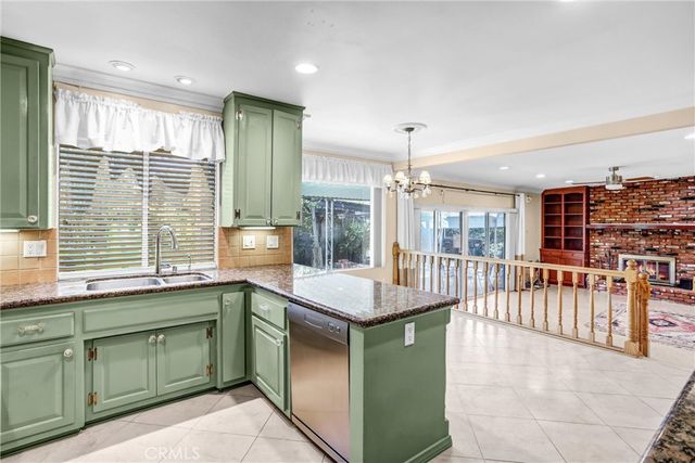 865 N Garsden, Covina, CA 91724