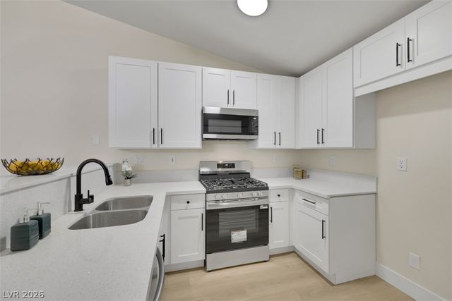 3353 Trevet Street 103, Las Vegas, NV 89129