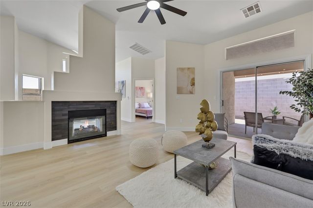 3353 Trevet Street 103, Las Vegas, NV 89129