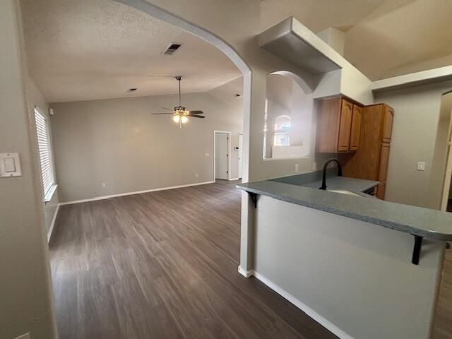 1616 CERRO VISTA Loop NW, Los Lunas, NM 87031