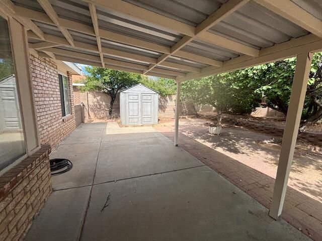 1616 CERRO VISTA Loop NW, Los Lunas, NM 87031