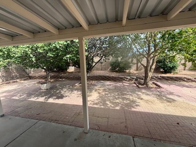 1616 CERRO VISTA Loop NW, Los Lunas, NM 87031