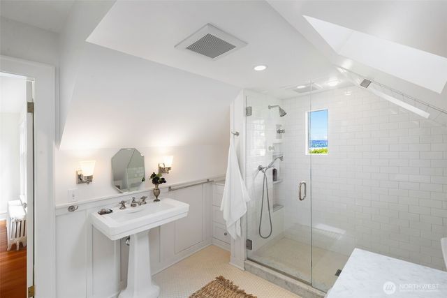 233 36th Avenue E, Seattle, WA 98112