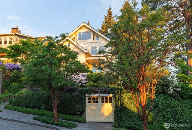 233 36th Avenue E, Seattle, WA 98112