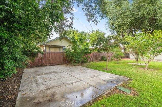 1327 N Euclid, Ontario, CA 91762