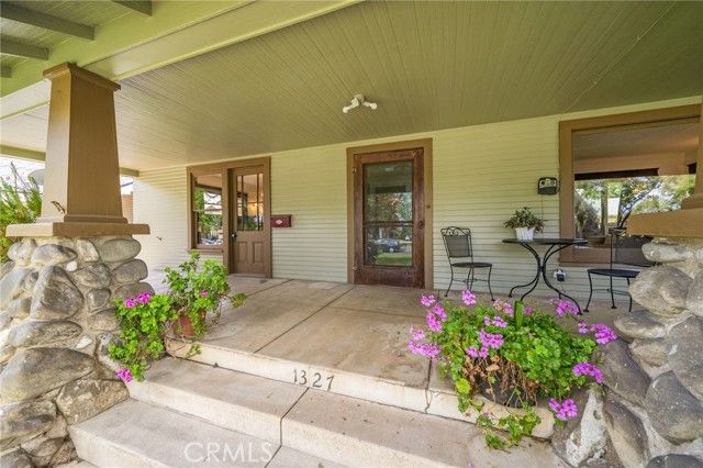 1327 N Euclid, Ontario, CA 91762