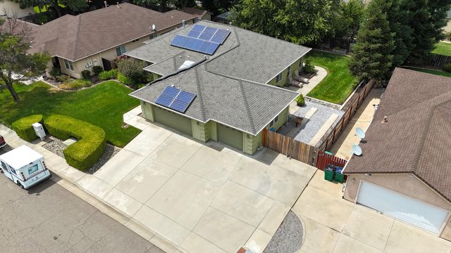 3473 Nathan Drive, Anderson, CA 96007