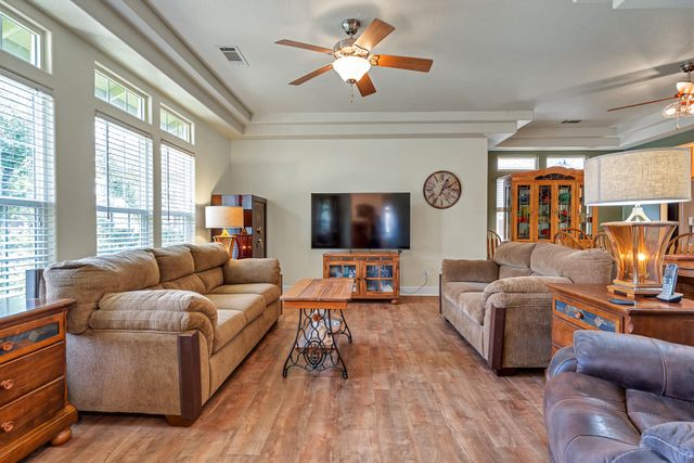 3473 Nathan Drive, Anderson, CA 96007