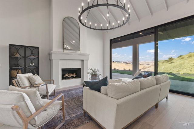 10968 N Elk Ridge Pl, Boise, ID 83714