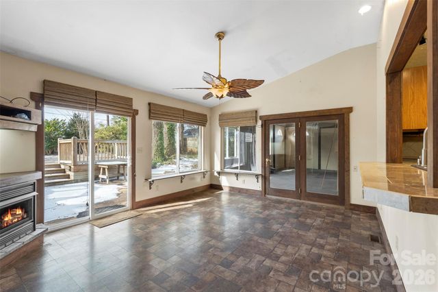 1842 Rock Springs Circle, Denver, NC 28037