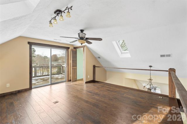 1842 Rock Springs Circle, Denver, NC 28037