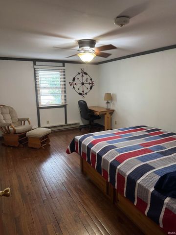 902 E 8th Street, Fowler, IN 47944