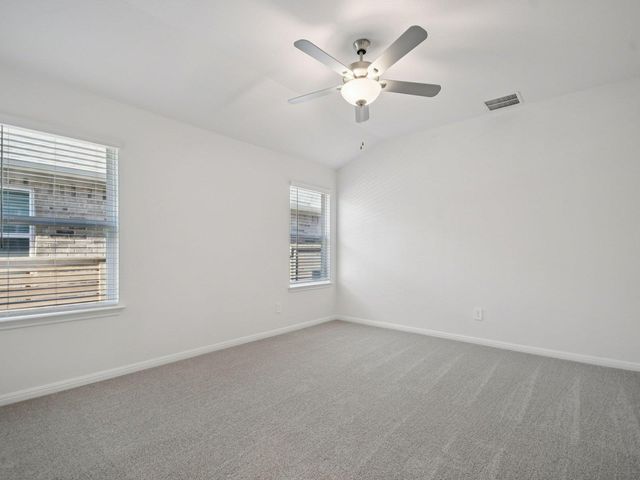 121 Rock Daisy TRL, Hutto, TX 78634