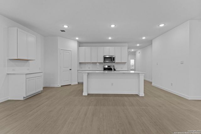 1201 Twisted Creek, New Braunfels, TX 78130