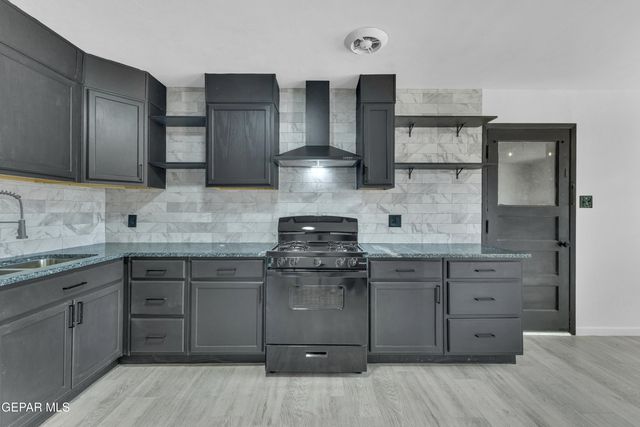 5244 alps Drive, El Paso, TX 79904