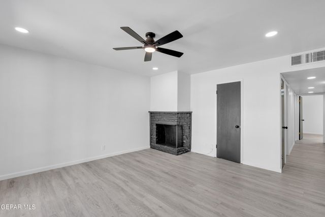 5244 alps Drive, El Paso, TX 79904