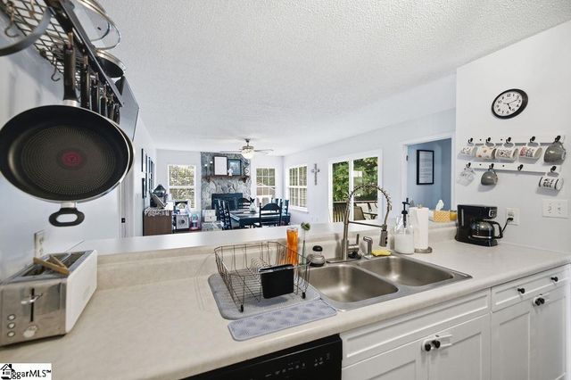 204 Sussex Way, Anderson, SC 29625