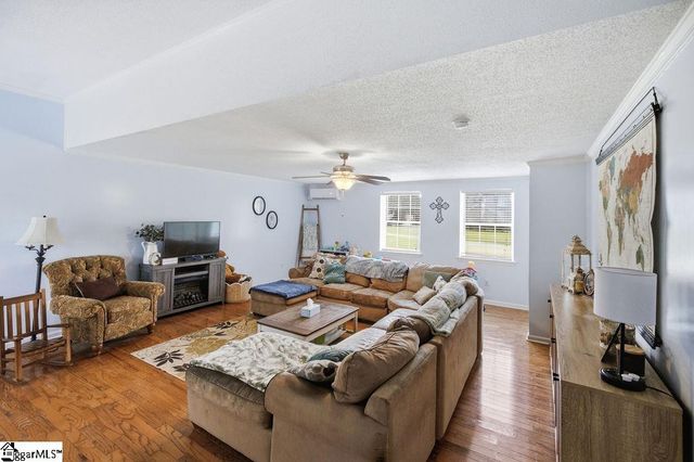 204 Sussex Way, Anderson, SC 29625
