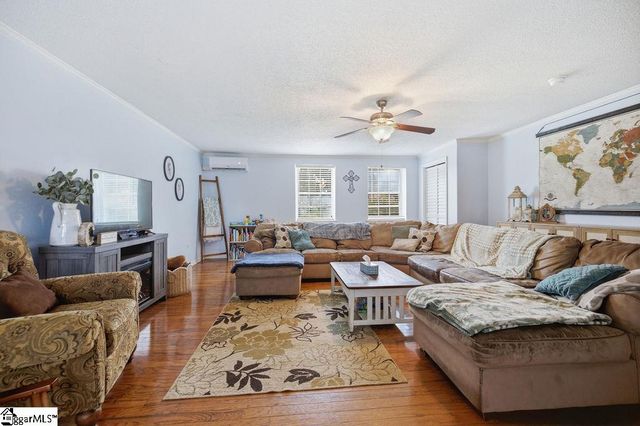 204 Sussex Way, Anderson, SC 29625