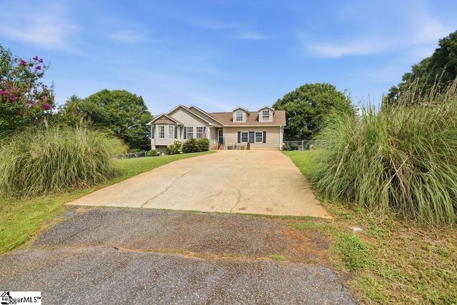 204 Sussex Way, Anderson, SC 29625