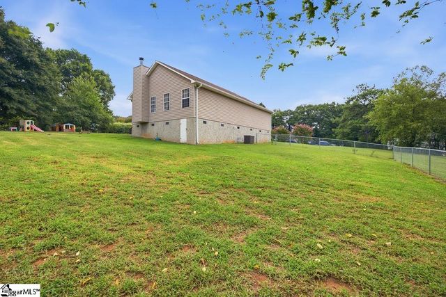 204 Sussex Way, Anderson, SC 29625