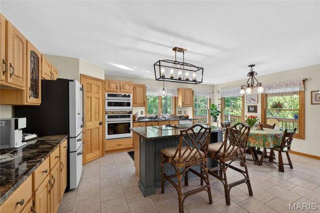 160 Thiebes Road, Labadie, MO 63055