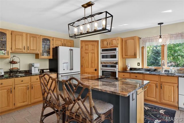 160 Thiebes Road, Labadie, MO 63055
