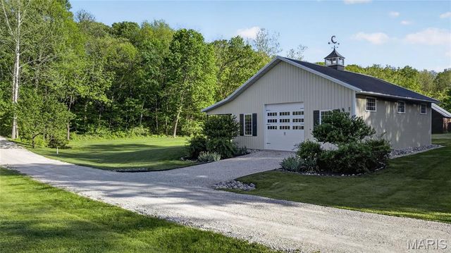 160 Thiebes Road, Labadie, MO 63055
