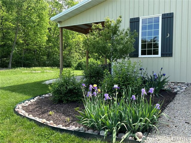 160 Thiebes Road, Labadie, MO 63055