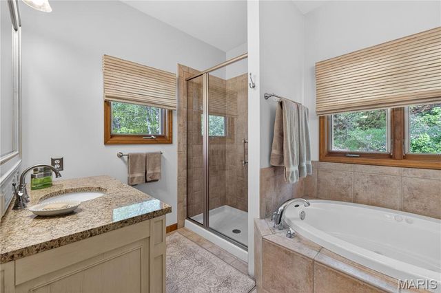 160 Thiebes Road, Labadie, MO 63055
