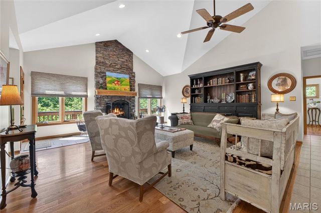 160 Thiebes Road, Labadie, MO 63055