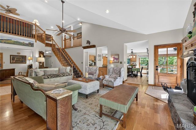 160 Thiebes Road, Labadie, MO 63055