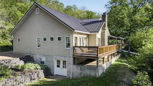 160 Thiebes Road, Labadie, MO 63055