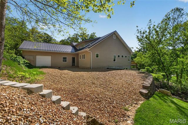 160 Thiebes Road, Labadie, MO 63055