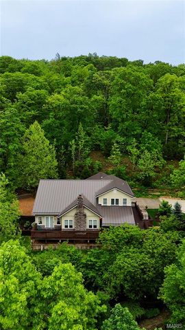 160 Thiebes Road, Labadie, MO 63055