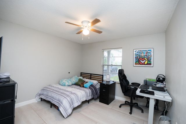 16701 Mead Hill Drive E, The Acreage, FL 33470