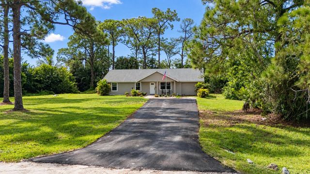 16701 Mead Hill Drive E, The Acreage, FL 33470