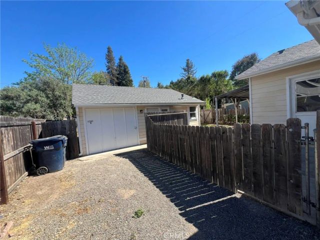5285 Capistrano Avenue, Atascadero, CA 93422