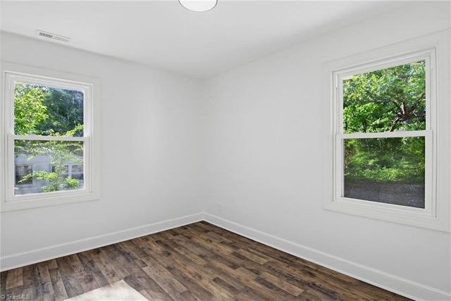 209 Mcculloch Street, Greensboro, NC 27406