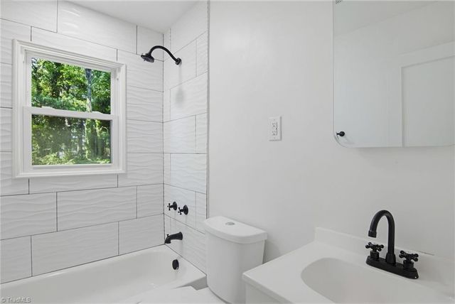 209 Mcculloch Street, Greensboro, NC 27406