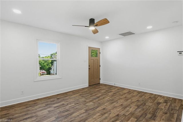 209 Mcculloch Street, Greensboro, NC 27406